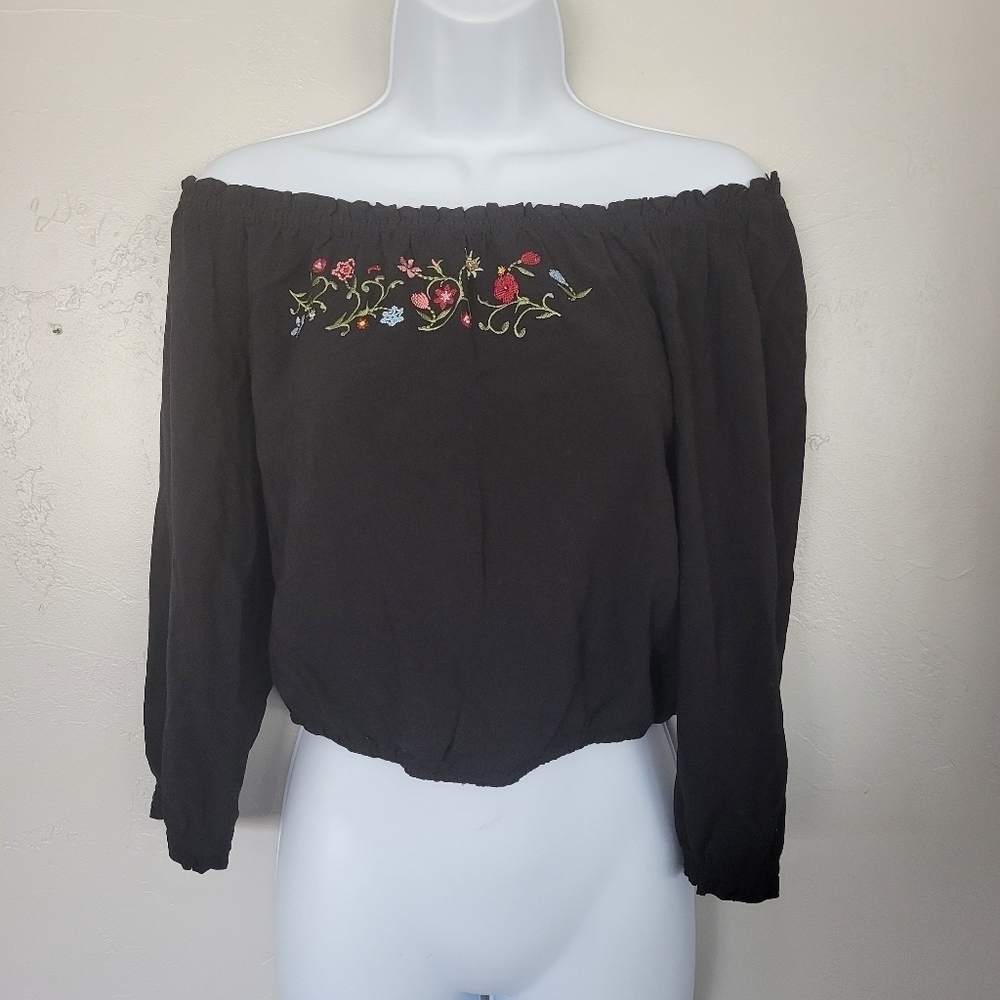 Candie's Black Crop Top Floral Embroidered Neck Beaded Women XS Off the Shoulder